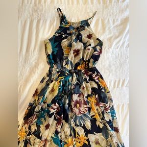 Lulu’s Floral Halter Maxi Dress XS
